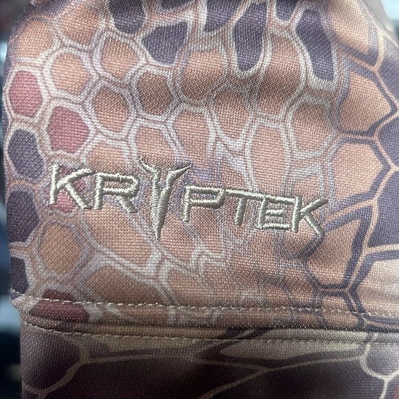 Kryptek Highlander pattern camo hoodie - Picture 8 of 8